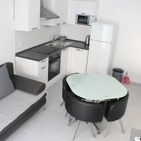 In Mit Terrasse - B55205 Daire *